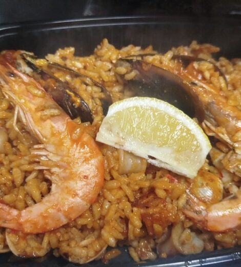 Paella de pescado o carne